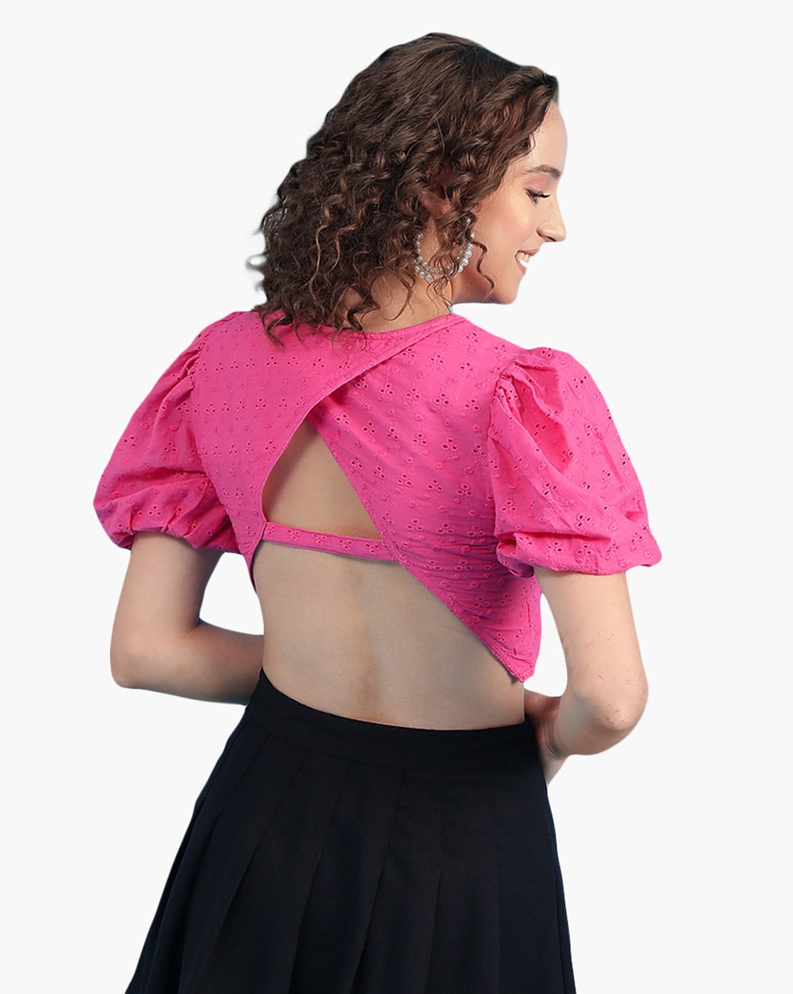 -1117Wx1400H-466386758-pink-MODEL3