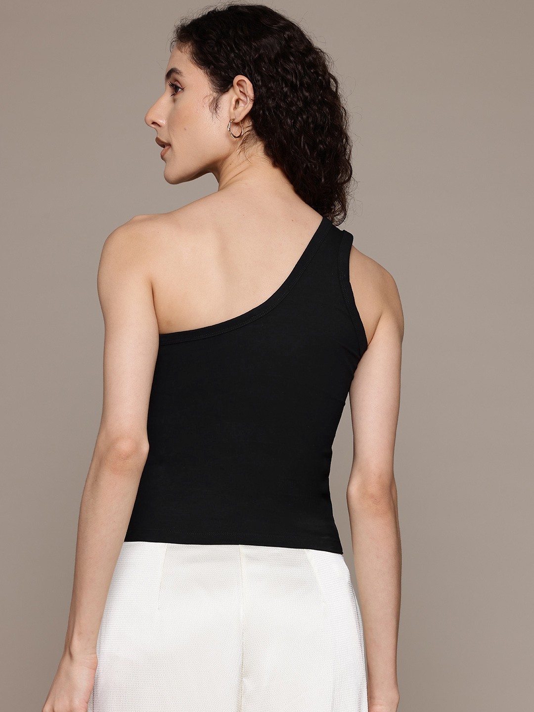 8838ba8c-f6d8-4546-a6d0-996e242fa1741723466470859-MANGO-Women-Tops-9051723466470624-4